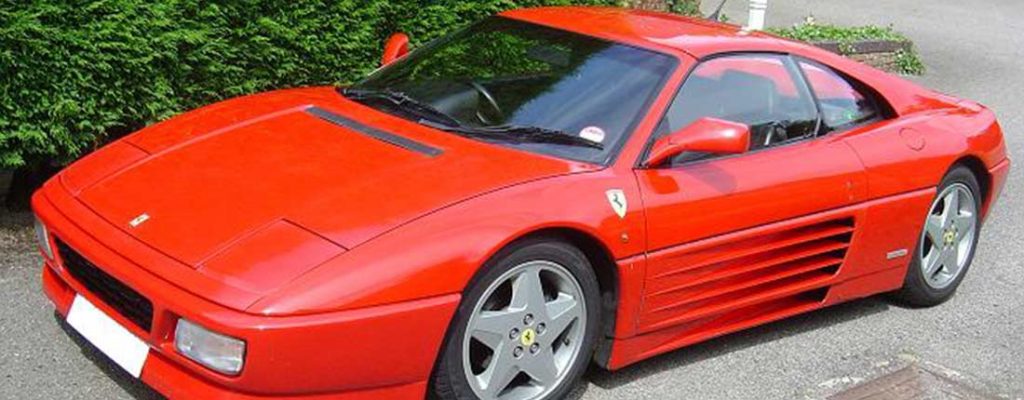 Ferrari 348. Dentro de la lista de los 10 coches más caros con más de 20 años.
