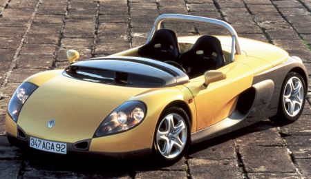 Renault Spider. Dentro de la lista de los 10 coches caros con más de 20 años.